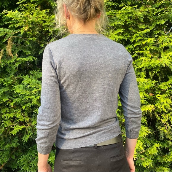 JCrew Small Ruched Grey Sweater Button Down - Picture 4 of 4